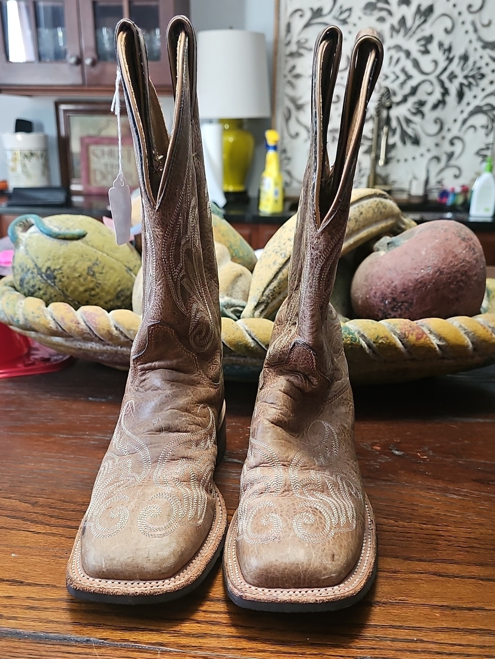 Vintage Brown Leather Western Cowboy Boots - Justins Size 6